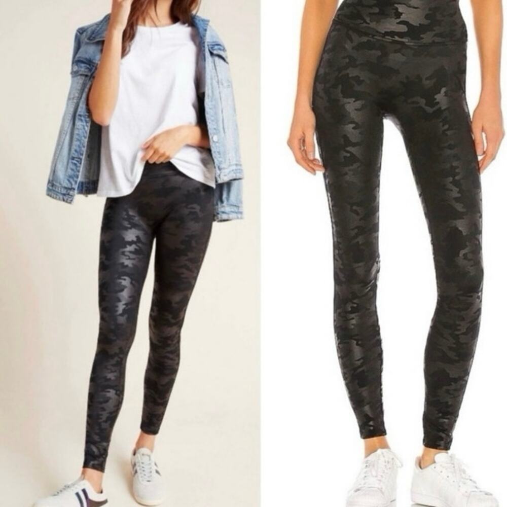 Women’s Matte Black Faux Leather Camo Spanx Leggings Size XL